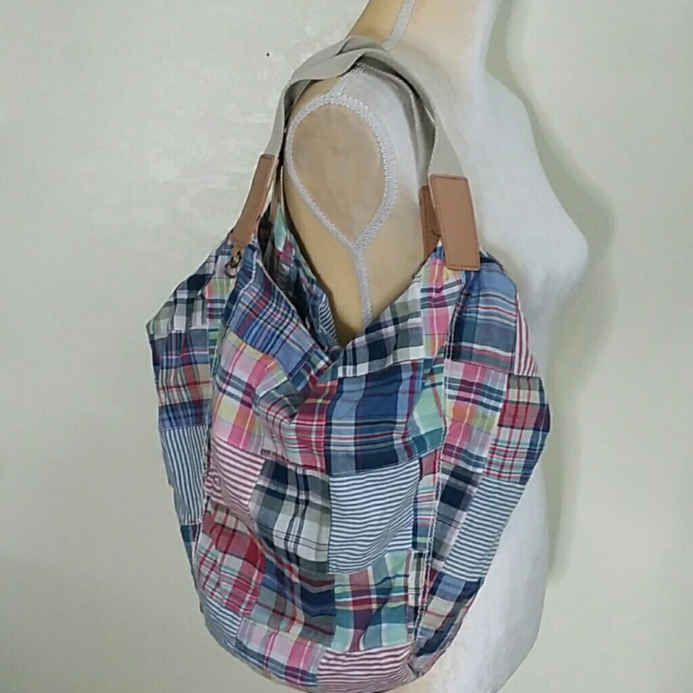 Tommy Hilfiger purse